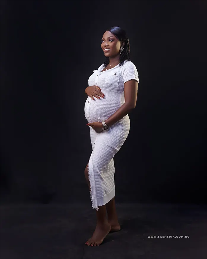 Maternity shoot 10